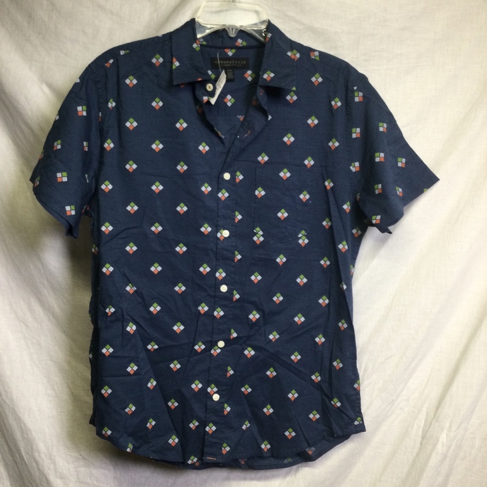 Aeropostale Men's Navy Diamond Patterned Button Up Shirt, SzM NWT